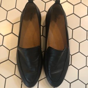 Susina black loafers